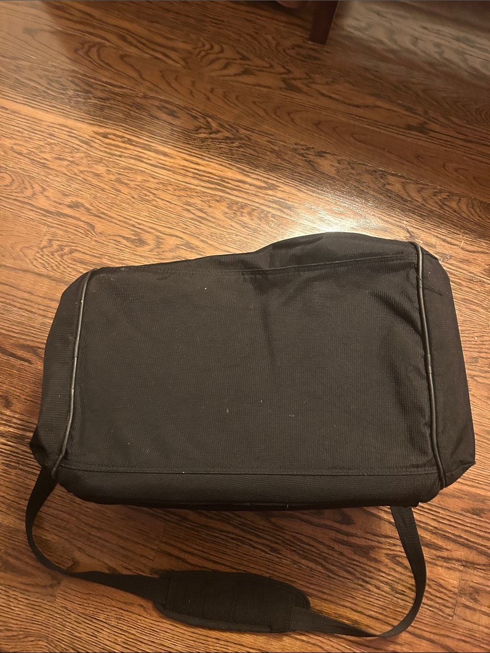 Samsonite Black Travel Weekend Duffel Bag - Picture 6 of 9